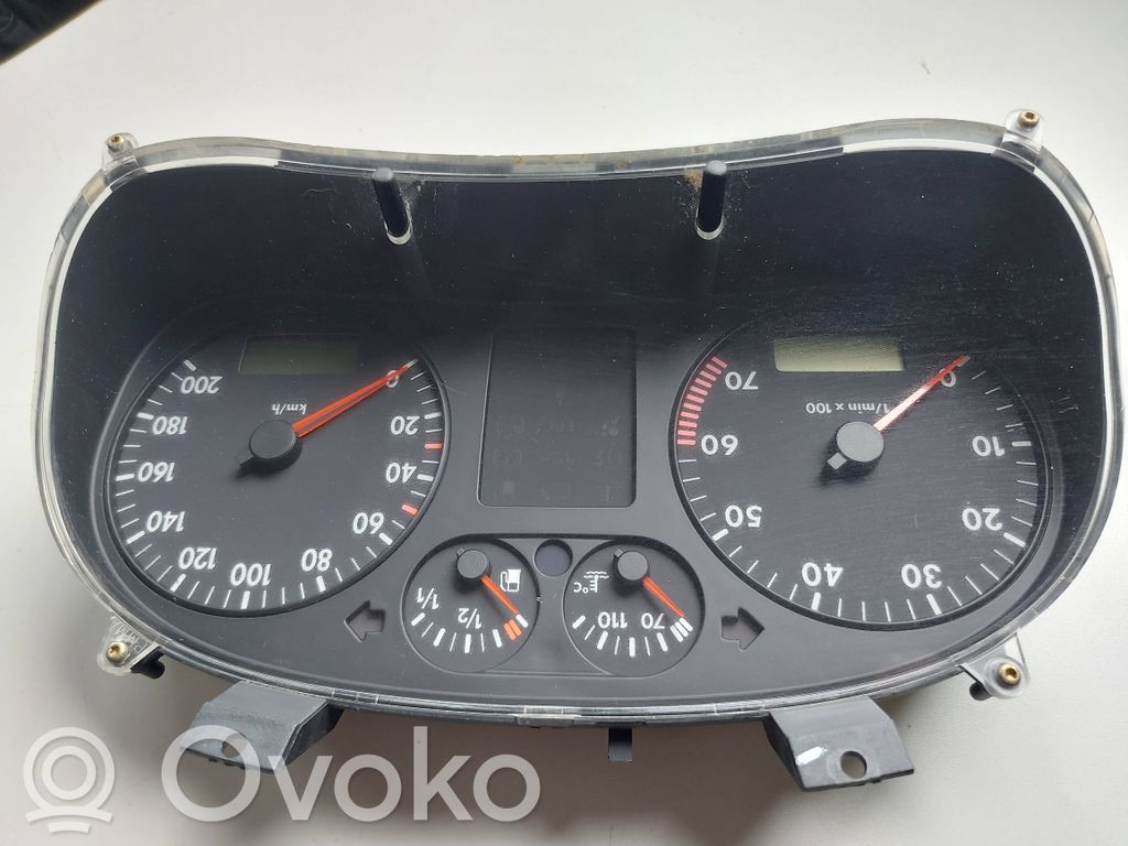 Seat Arosa Geschwindigkeitsmesser Cockpit 