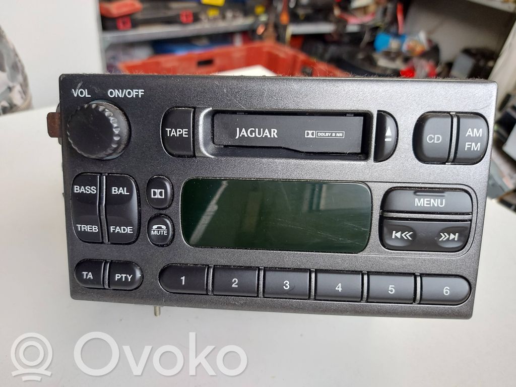 Jaguar S-Type Radio / CD/DVD atskaņotājs / navigācija 