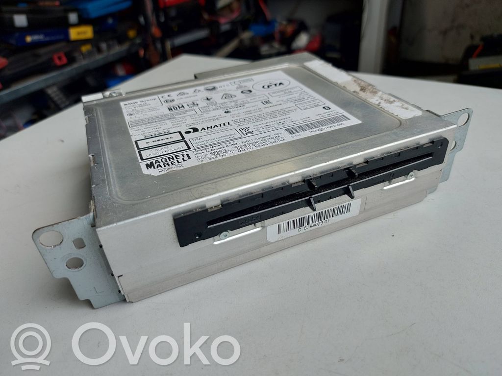 BMW 1 F20 F21 Panel / Radioodtwarzacz CD/DVD/GPS 