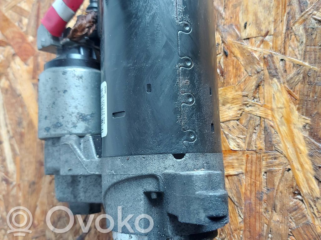 Motor de arranque   059911021G
