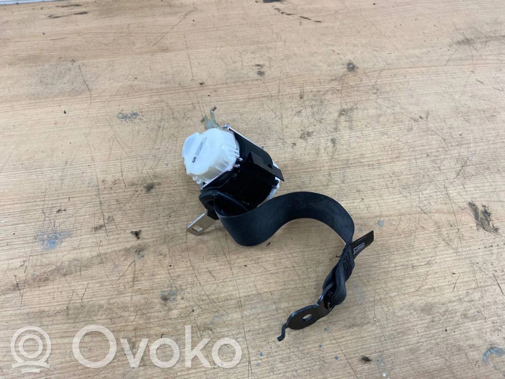 BMW 5 F10 F11 Cinturón trasero 