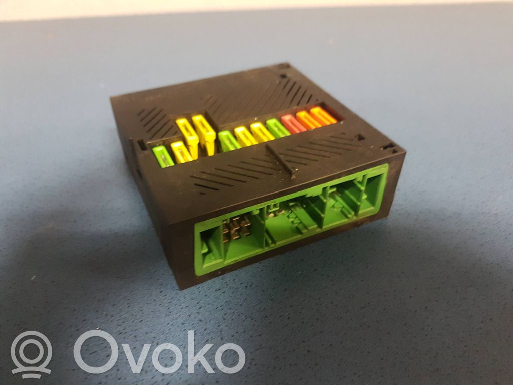 BMW 7 E65 E66 Fuse box set 
