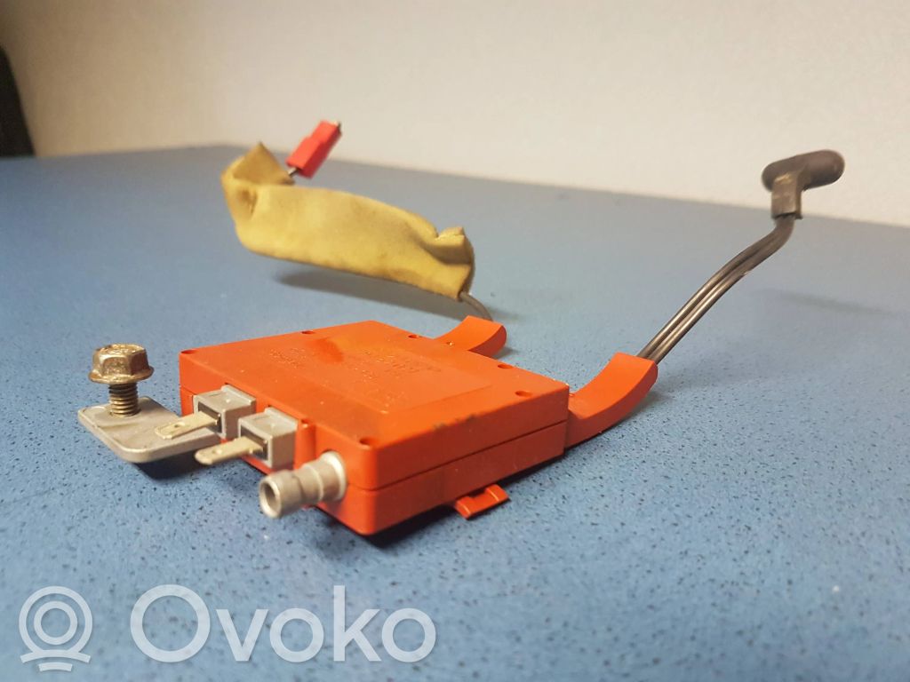 Volvo S60 Antenna control unit 