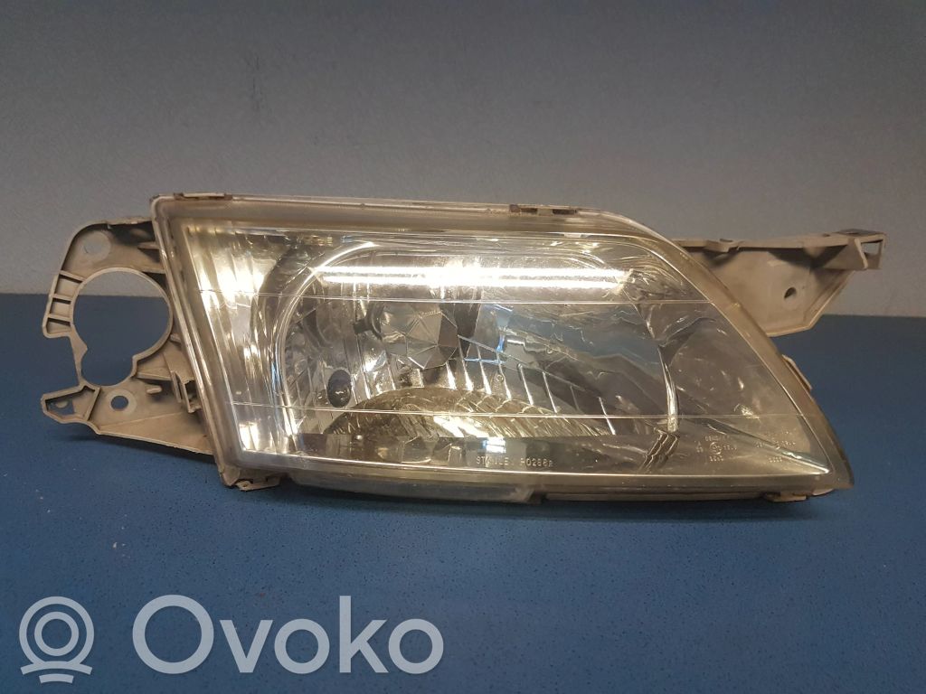 Mazda Premacy Headlight/headlamp 