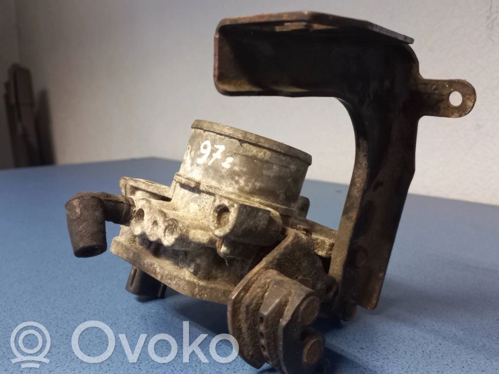 Droseļvārsts   04861099AA