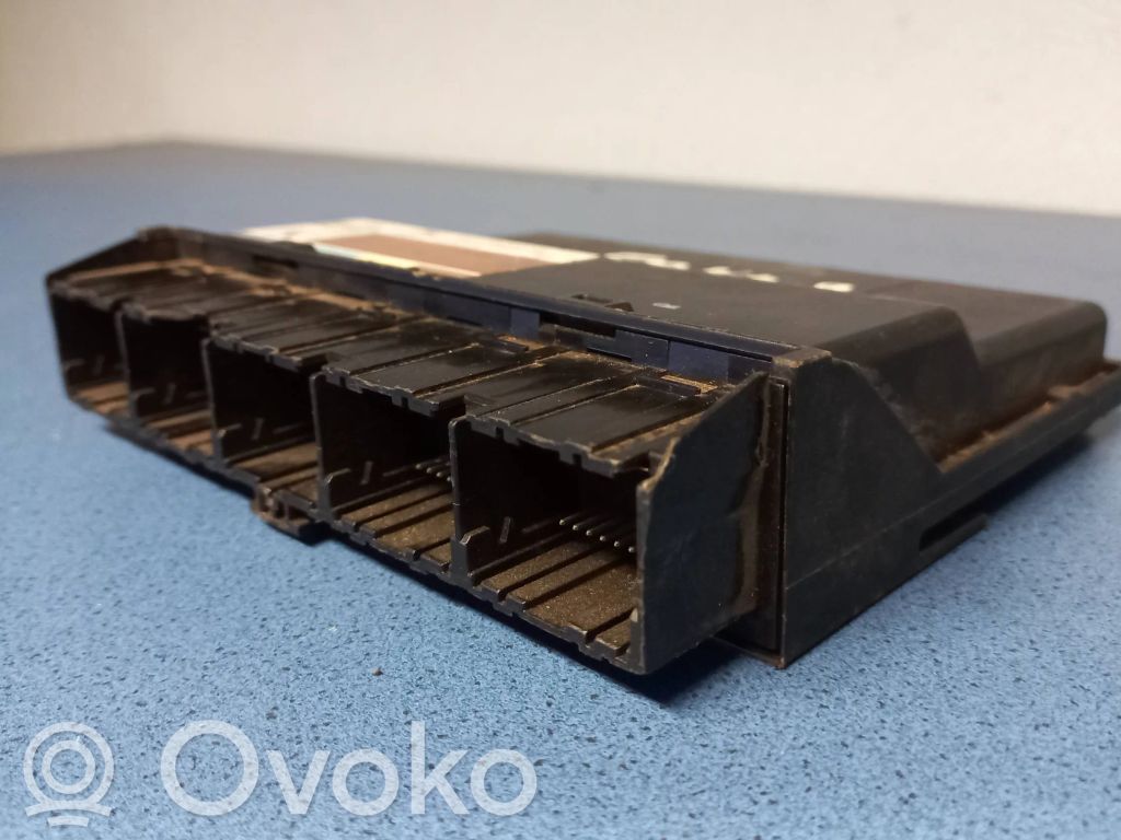 Mukavuusmoduuli   1S7T15K600KE