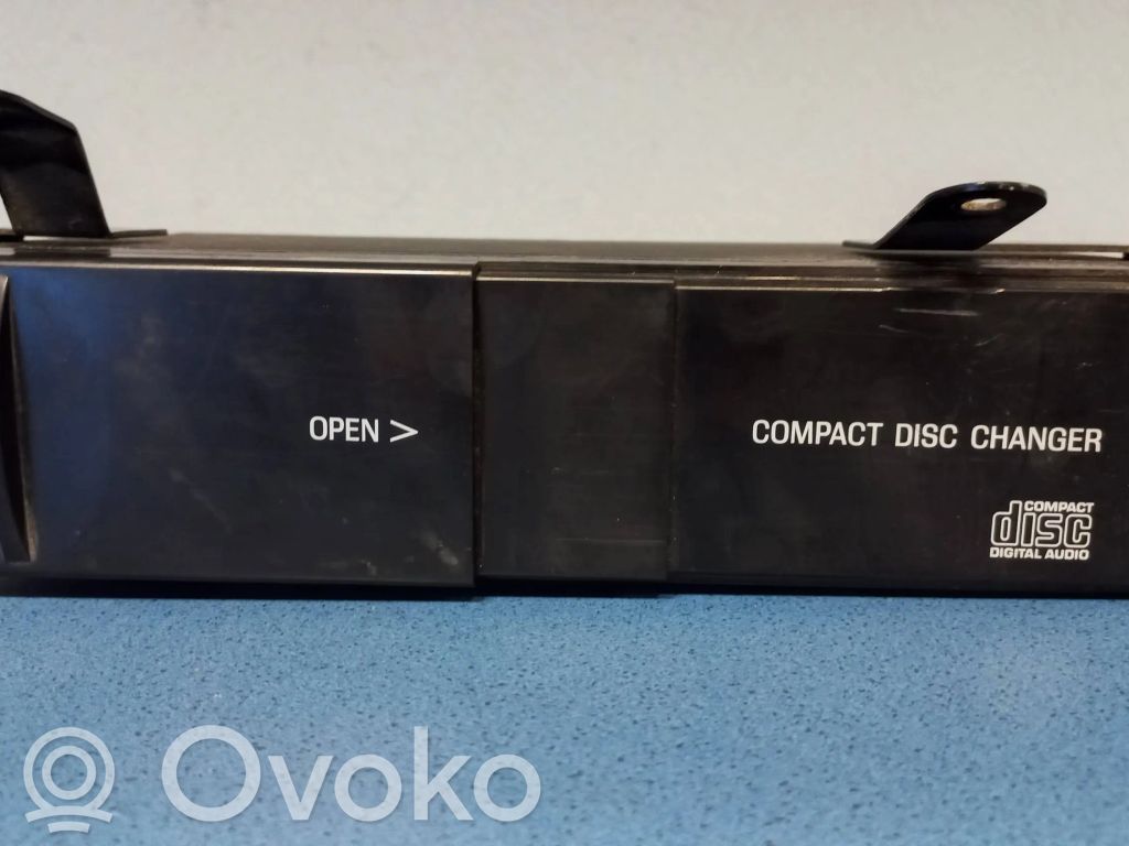 CD/DVD mainītājs   95VW18C849BA