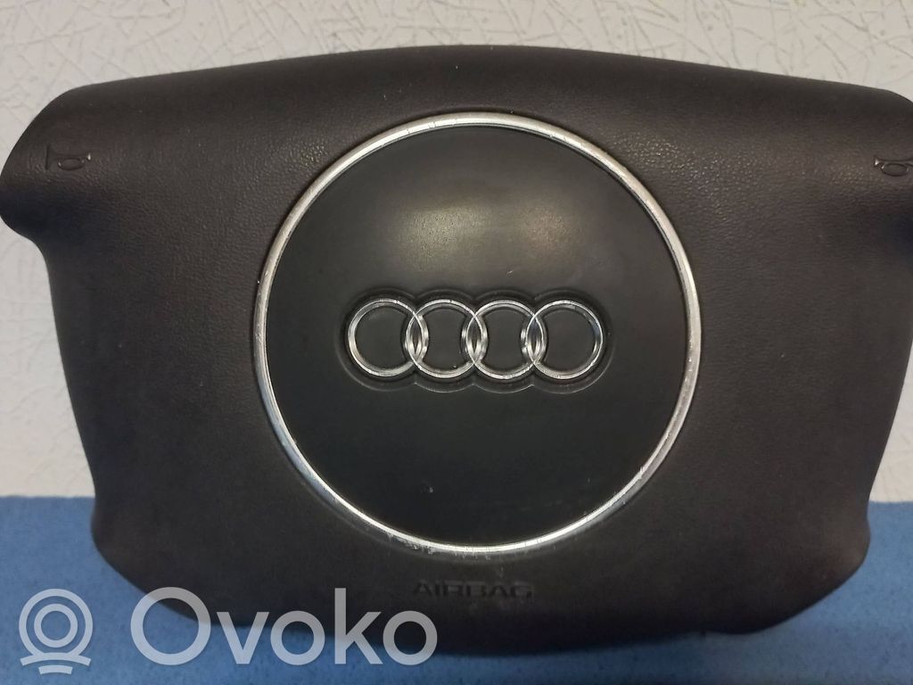 Audi A4 S4 B7 8E 8H Stūres drošības spilvens 