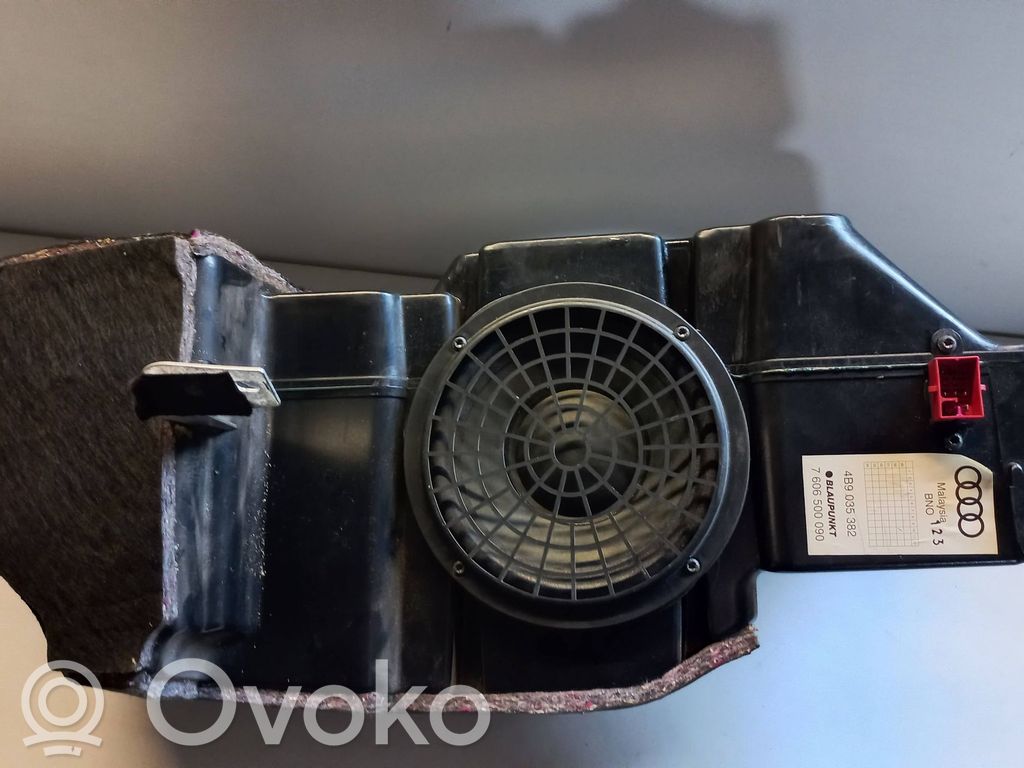 Altavoz subwoofer   4B9035382,7606500090