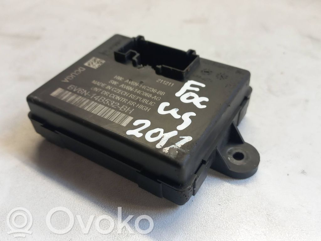Ford Focus Door control unit/module 