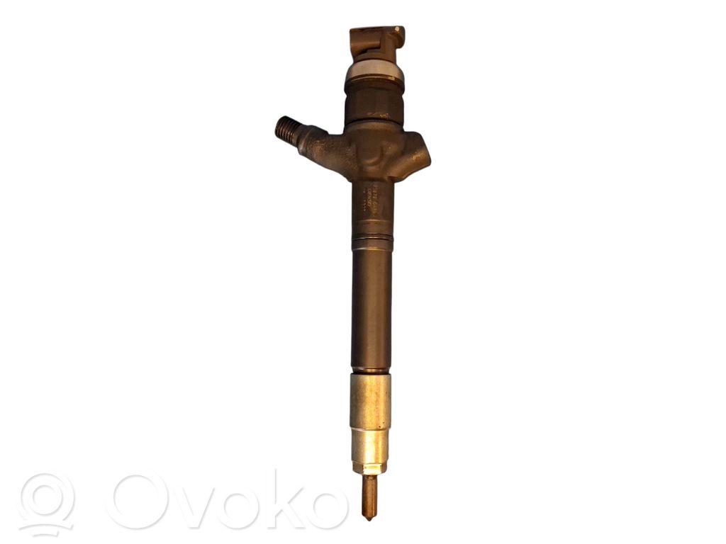 Toyota Avensis T250 Inyector de combustible 