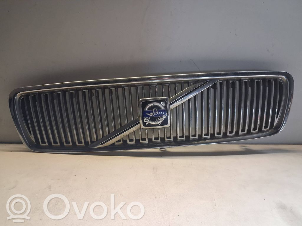 Front grill   9190385