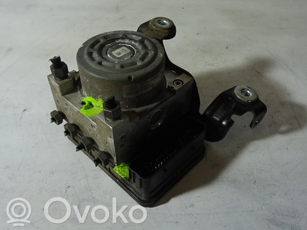 Ford Mondeo MK I ABS-pumppu 