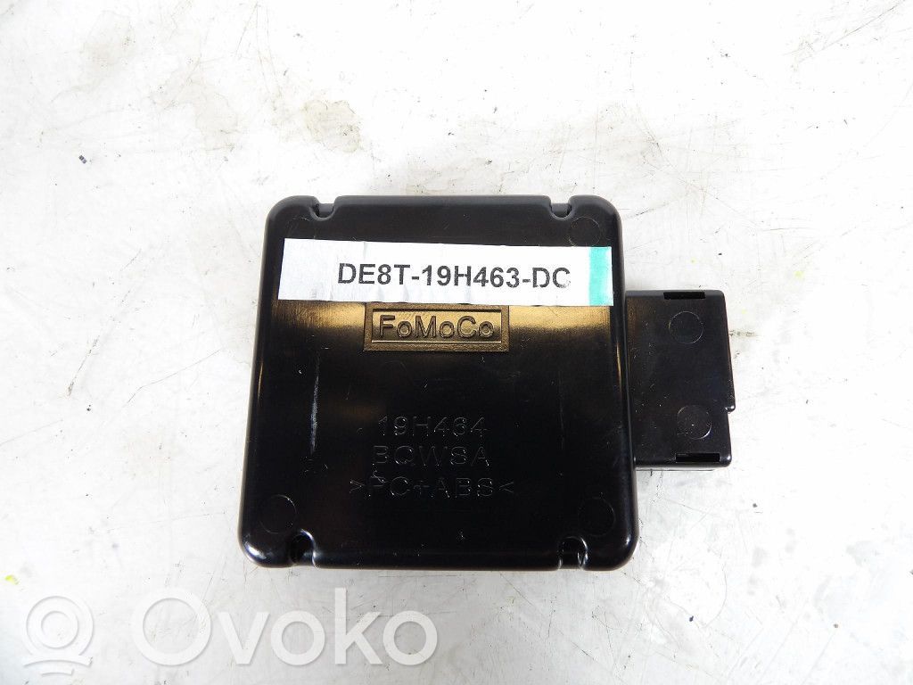 Vahvistin   DE8T19H463DC,DE8T19H463DC