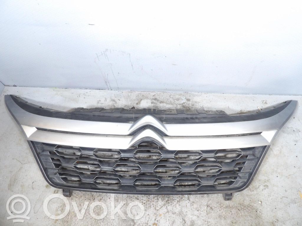 Citroen Jumper Etusäleikkö 
