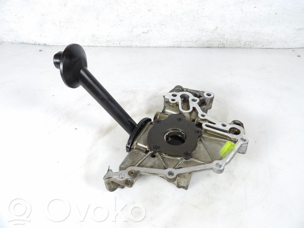 Skoda Fabia Mk3 (NJ) Pompa olejowa 