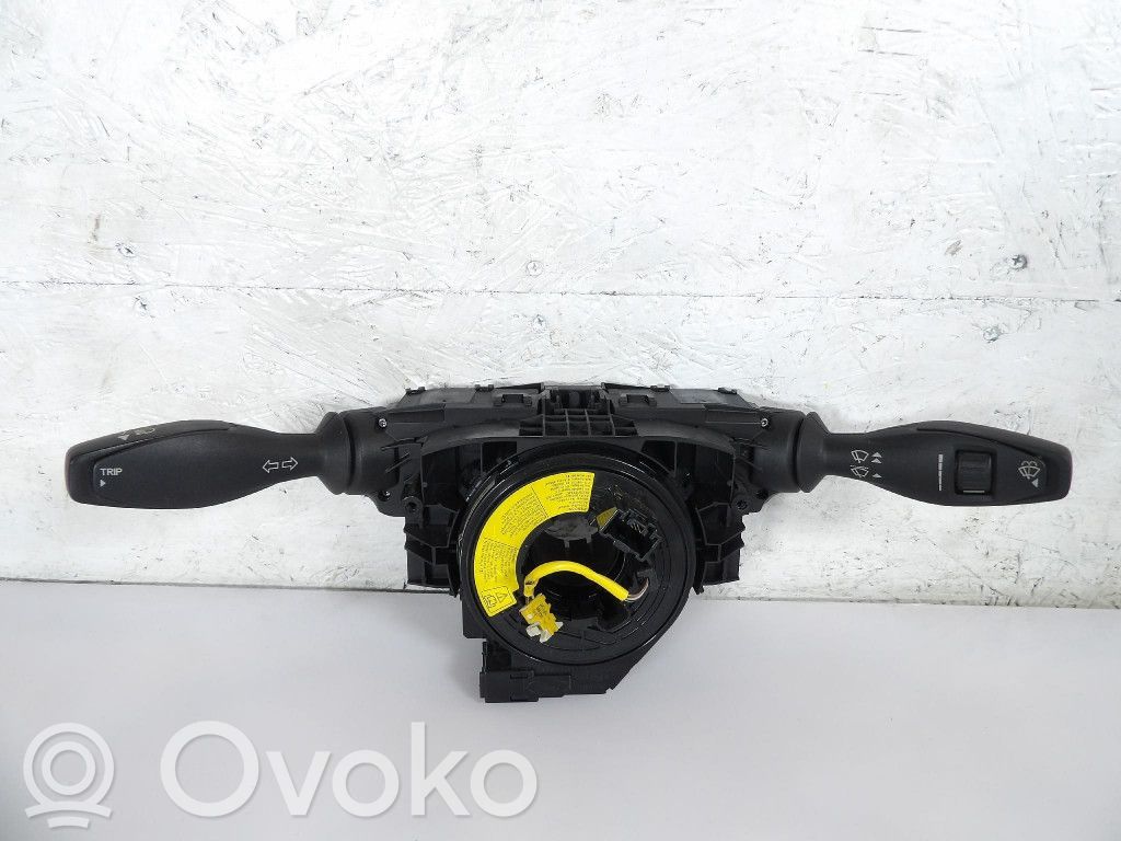 Ford Transit Courier Autres commutateurs / boutons / leviers 