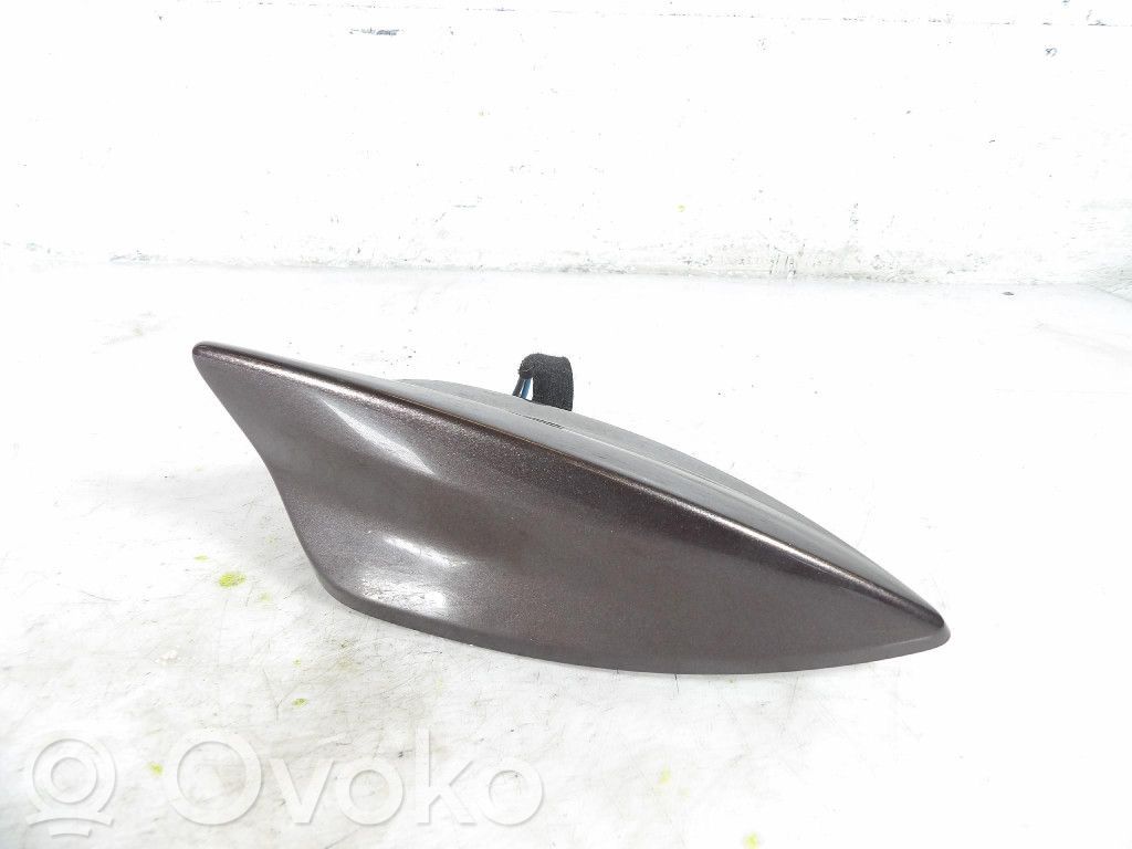 Opel Astra K GPS-pystyantenni 