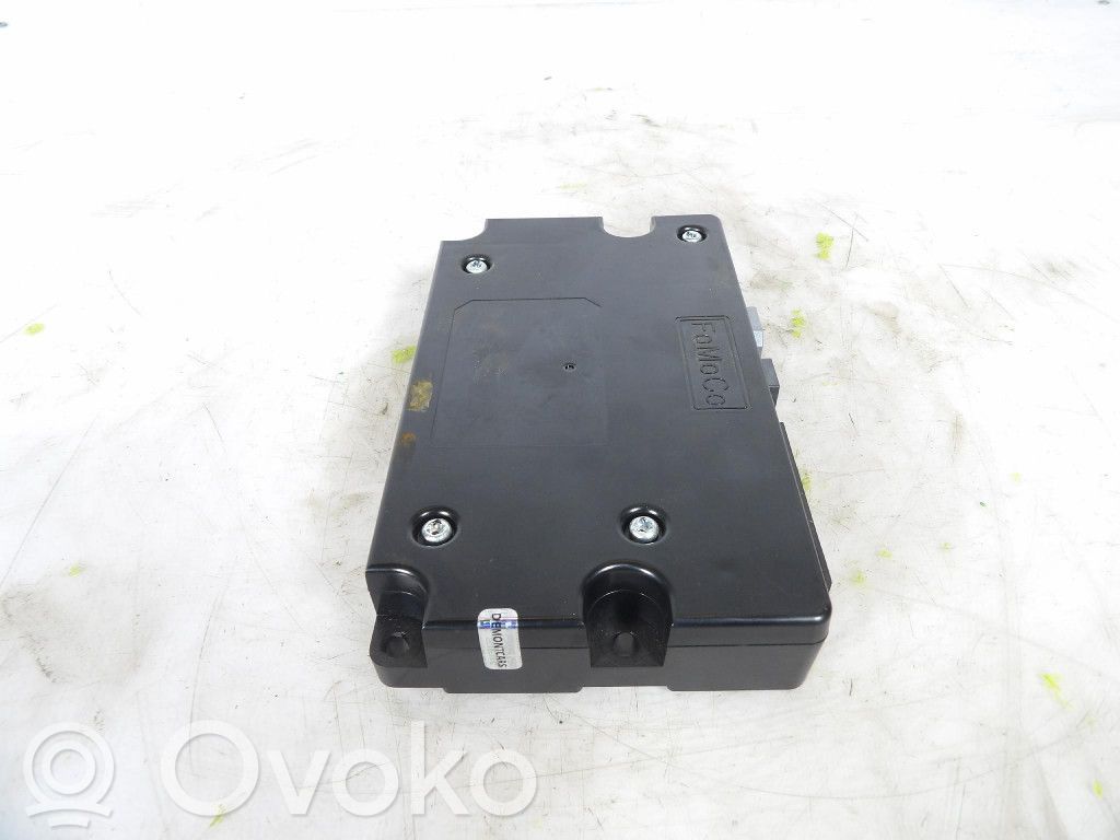 Ford Kuga II Variklio valdymo blokas 