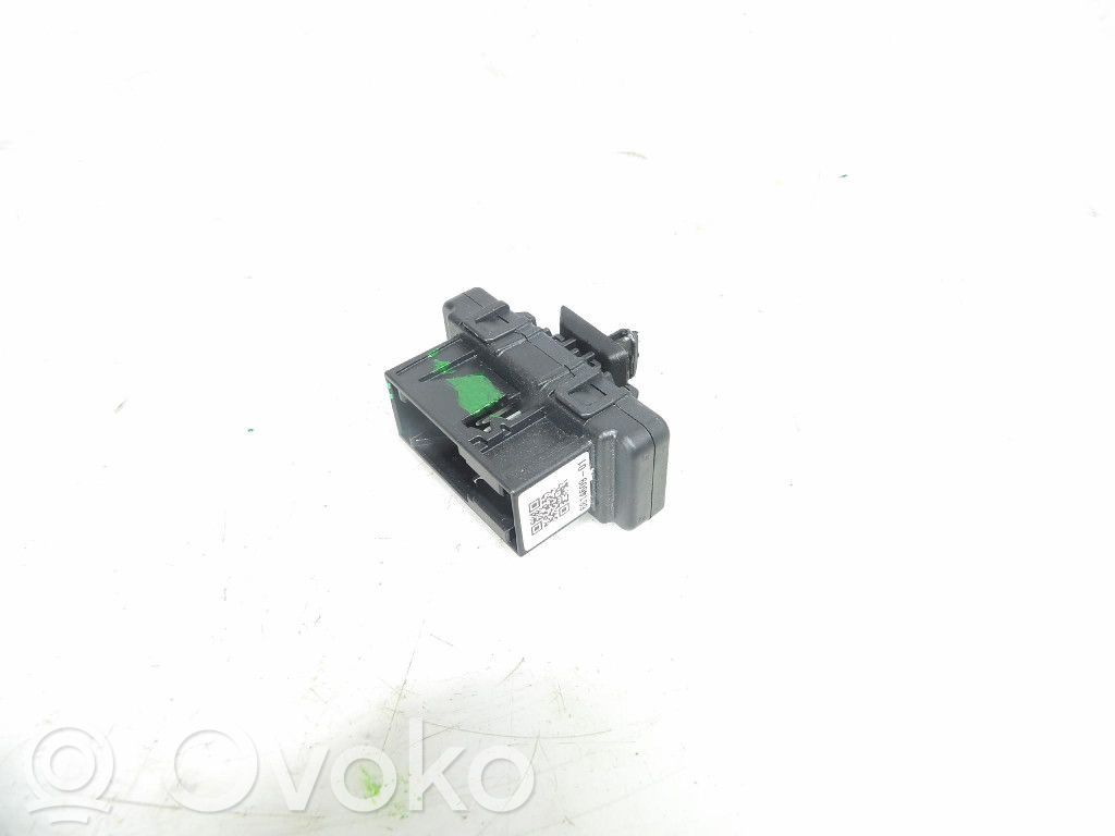 Engine control unit/module   681460901,681460901