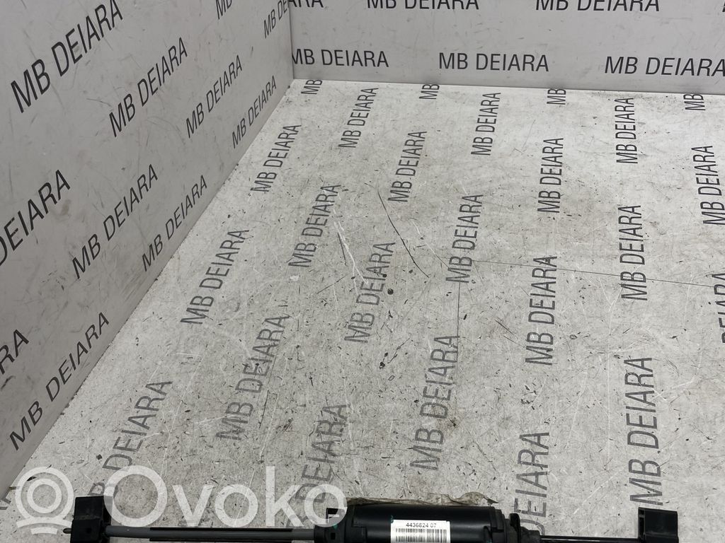 Tesla Model S Silniczek regulacji fotela 