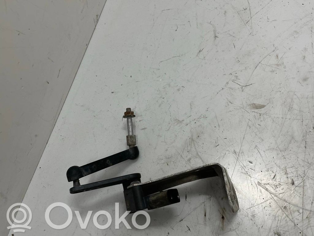 Headlight/headlamp level sensor   102797100A,304220,26012019