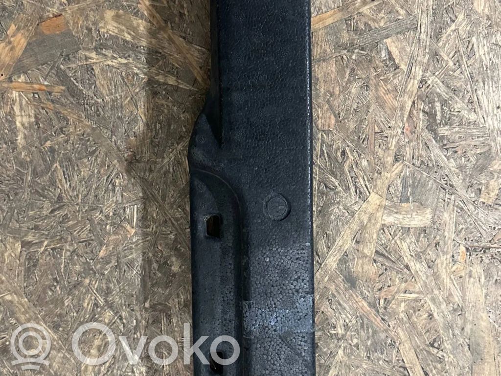 BMW 3 E90 E91 Bampera putuplasta daļa 