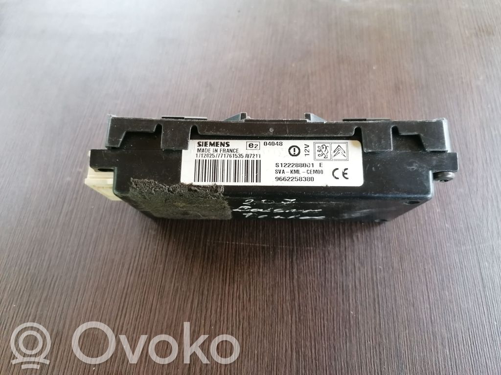 Peugeot 207 Bluetooth control unit module 