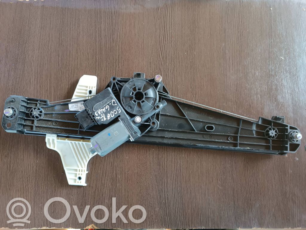 Peugeot 5008 II Elektryczny podnośnik szyby drzwi tylnych 