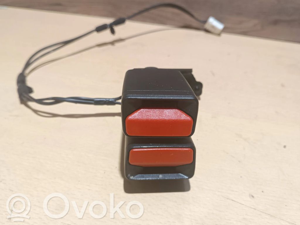 Klamra tylnego pasa bezpieczeństwa   6163909,09411AEU,6163907A,6163909A