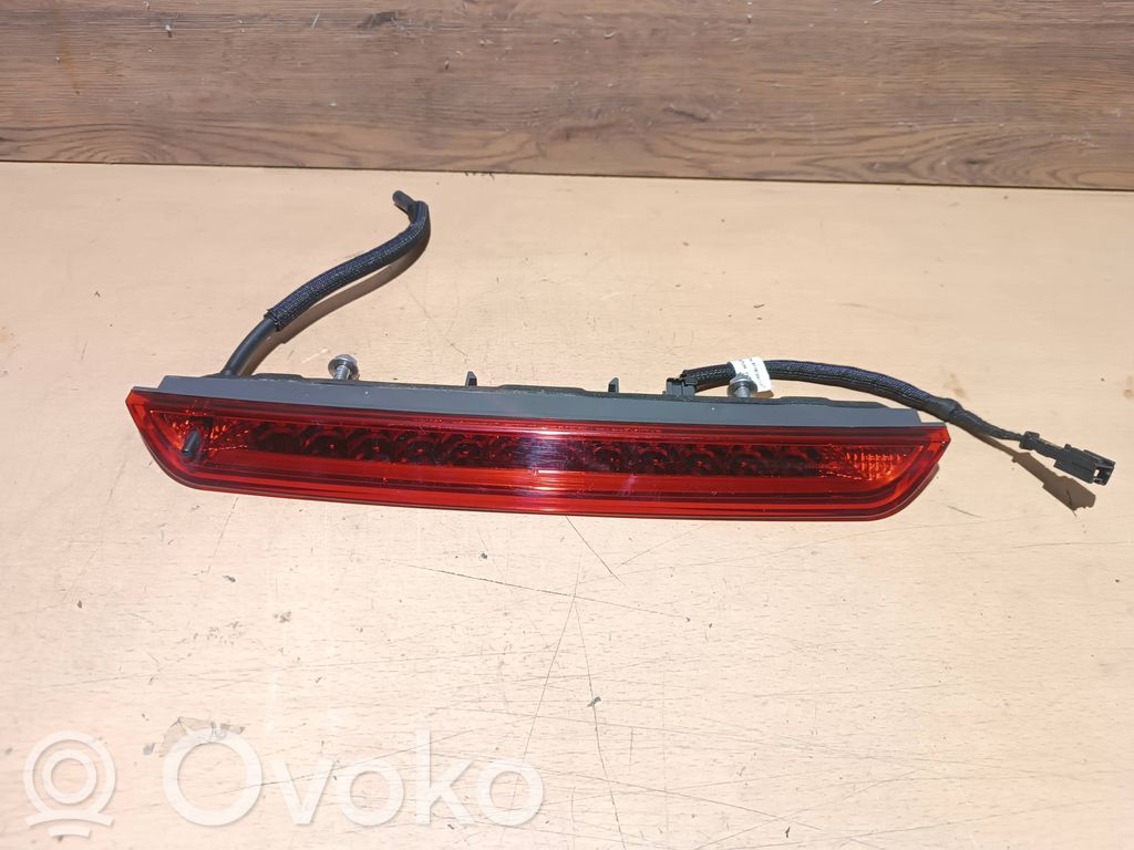 Peugeot 2008 II Trzecie światło stop 