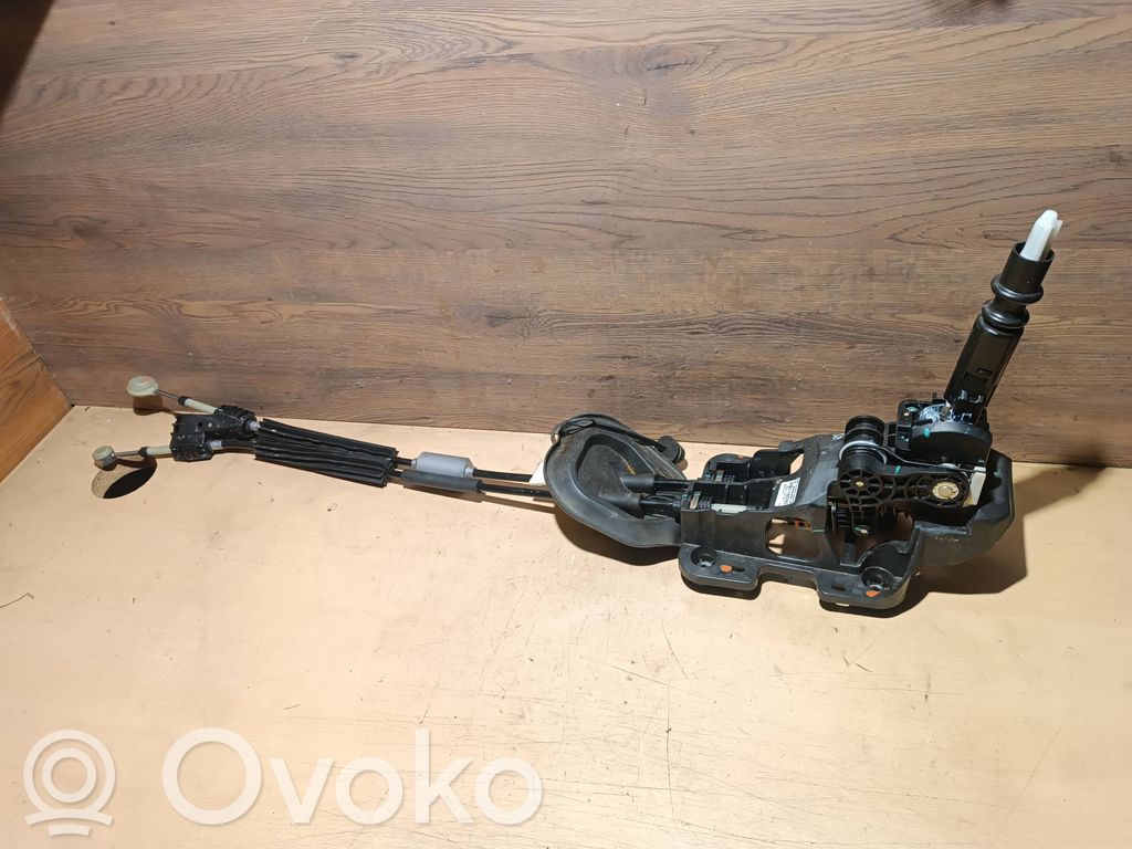 Peugeot 2008 II Selector caja de cambios 
