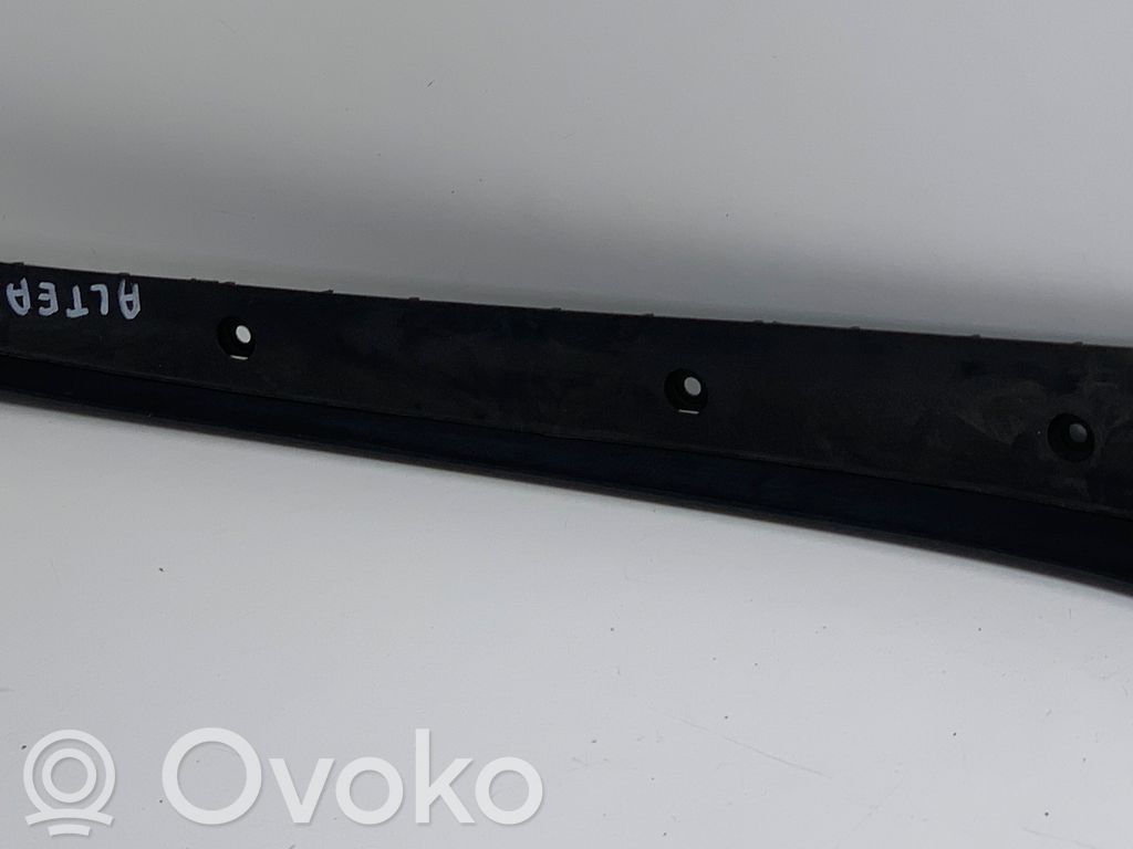 Seat Altea Windshield trim 