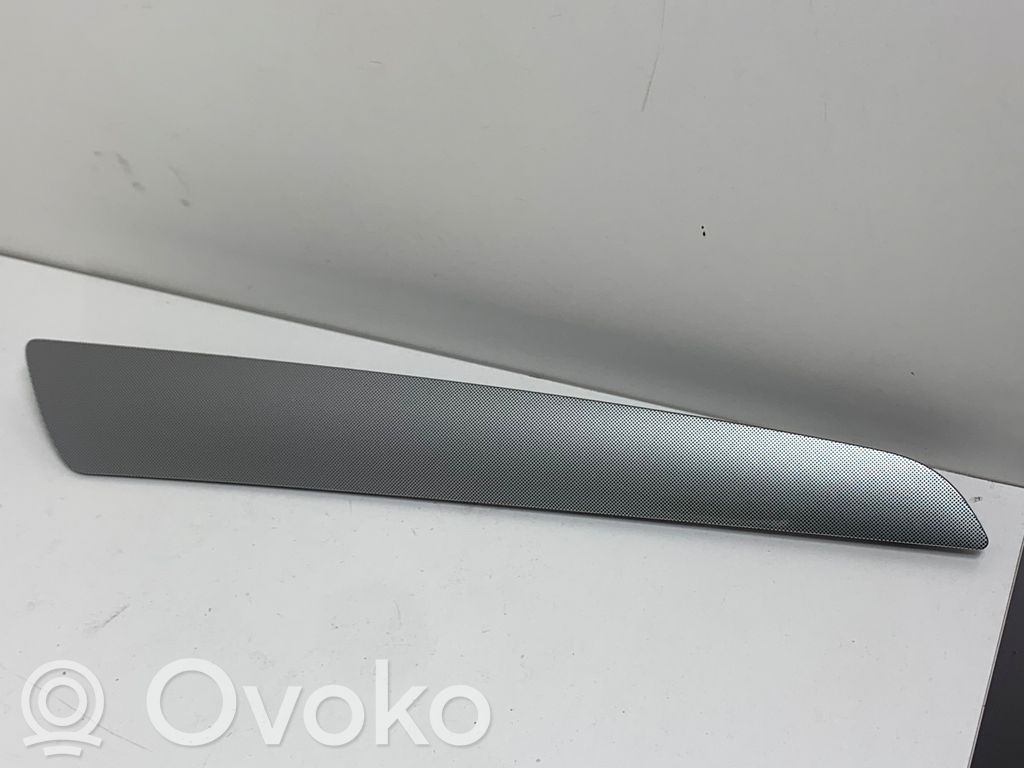 Ford Mondeo MK IV Dekoratīvās apdares lenta 
