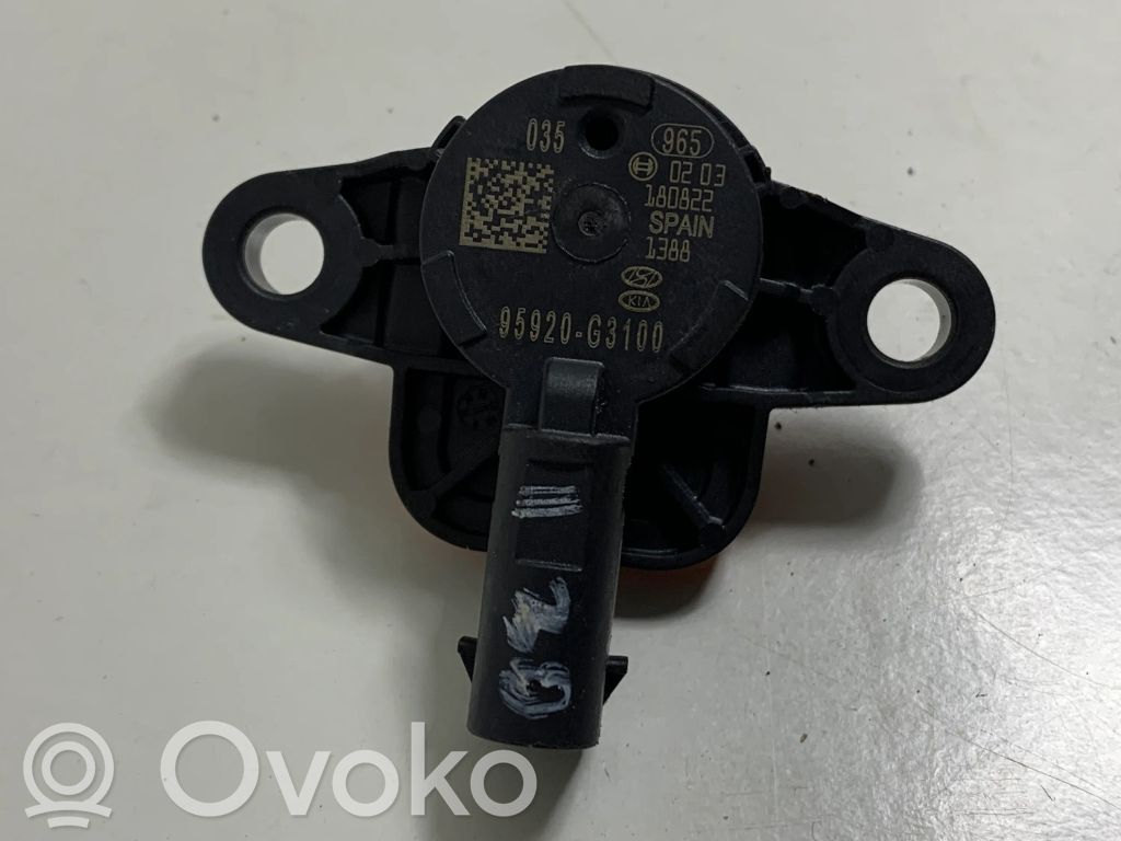 Hyundai i30 Sensor impacto/accidente para activar Airbag 