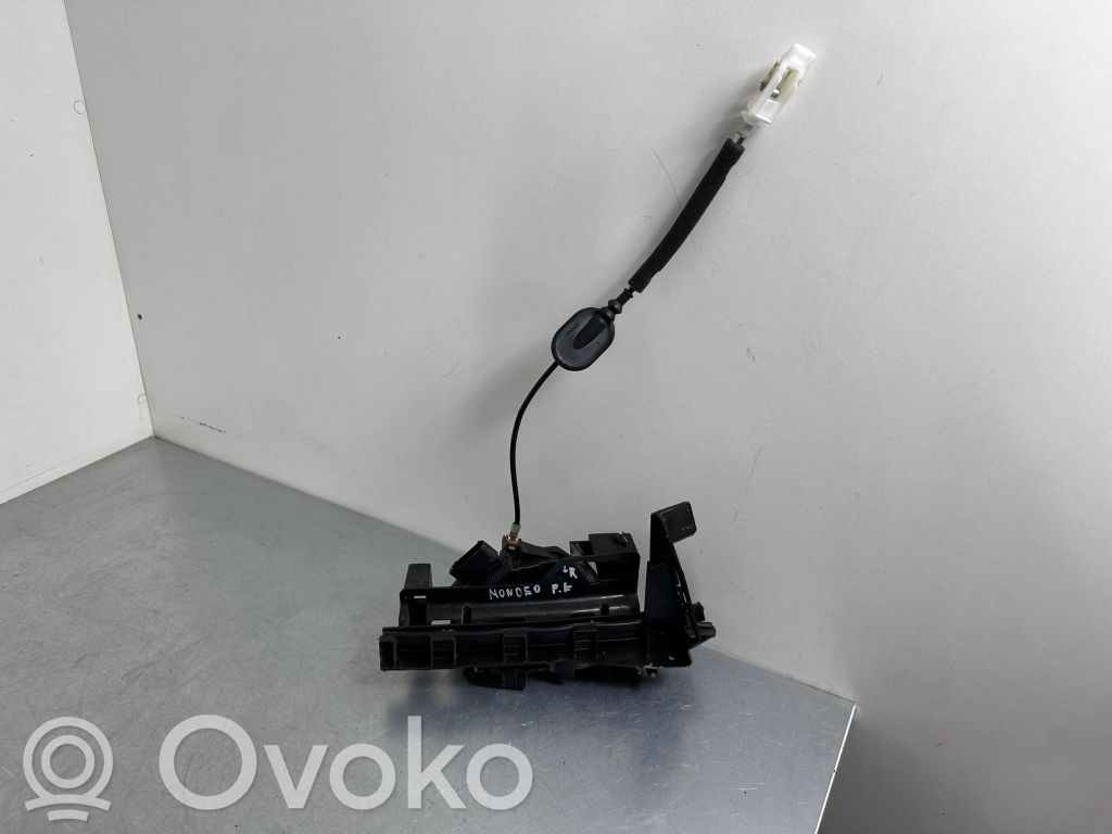 Ford Mondeo MK V Front door lock 