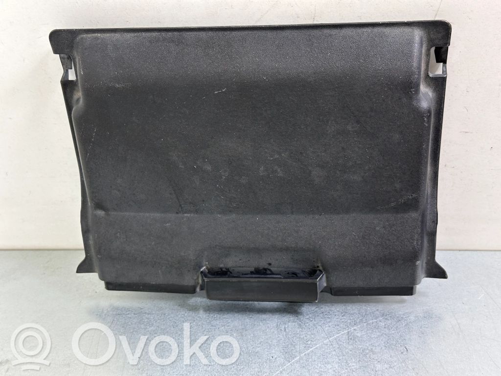 Ford Mondeo MK V Dangtis akumuliatoriaus dėžės 