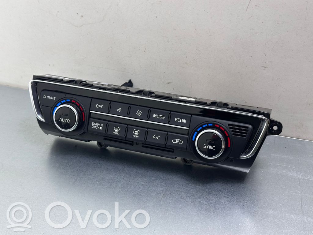 KIA Optima Climate control unit 