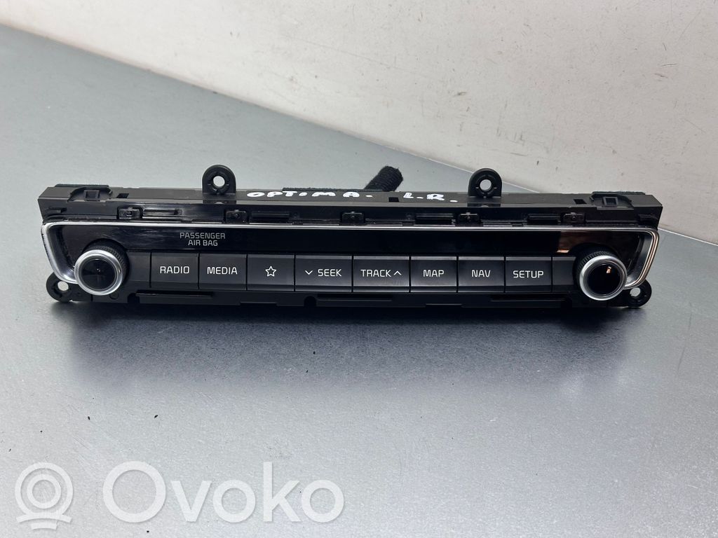 KIA Optima Radio/CD/DVD/GPS head unit 