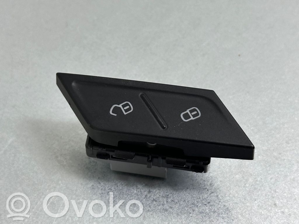 Volkswagen PASSAT B8 Przycisk centralnego zamka 