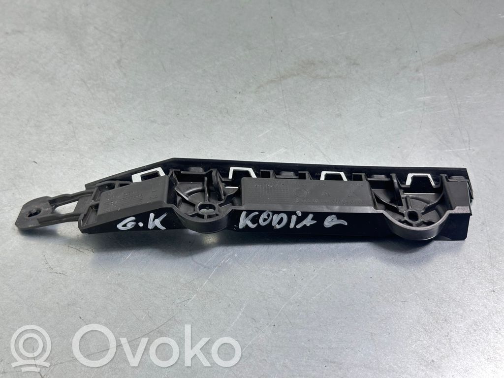 Skoda Kodiaq Uchwyt / Mocowanie zderzaka tylnego 
