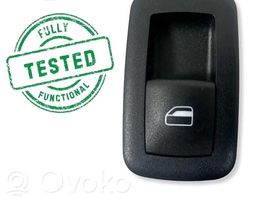 Jeep Grand Cherokee Electric window control switch 