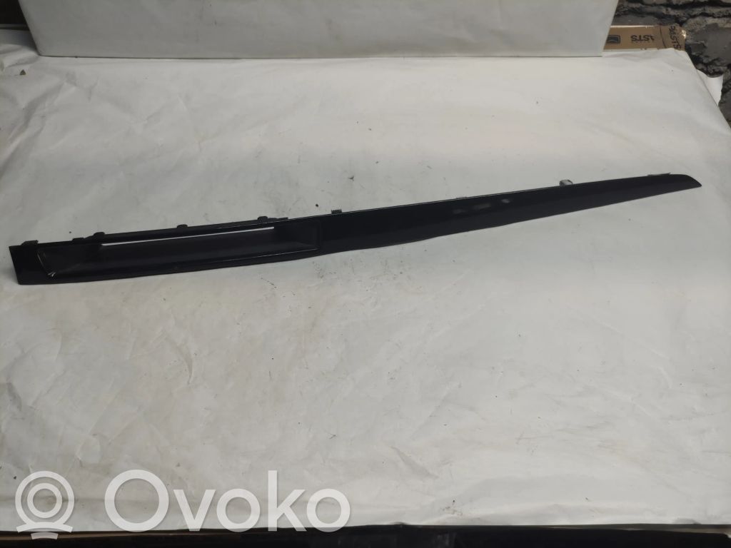Mazda 3 I Kita salono detalė 