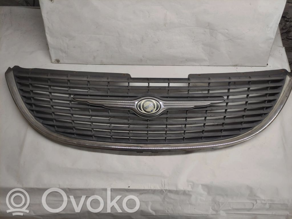 Chrysler Voyager Etusäleikkö 