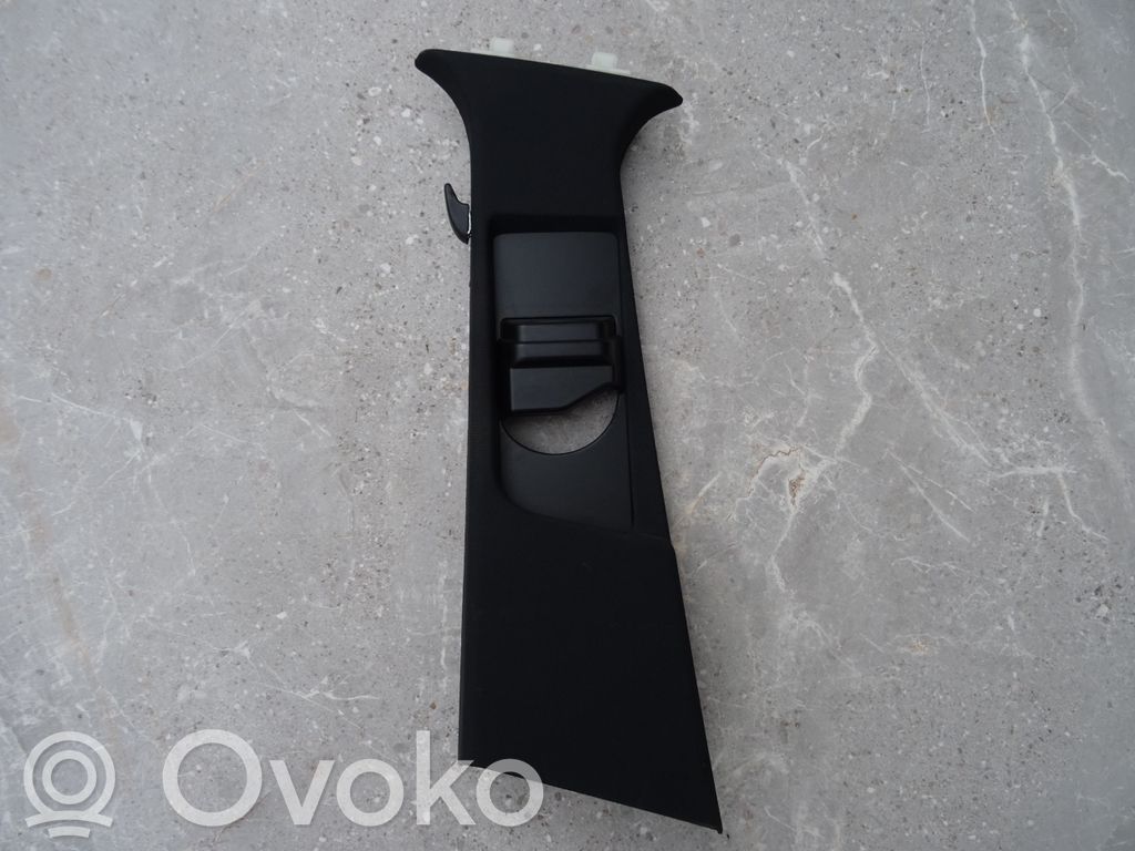 Osłona górna słupka / B   A2126900330,2126900330
