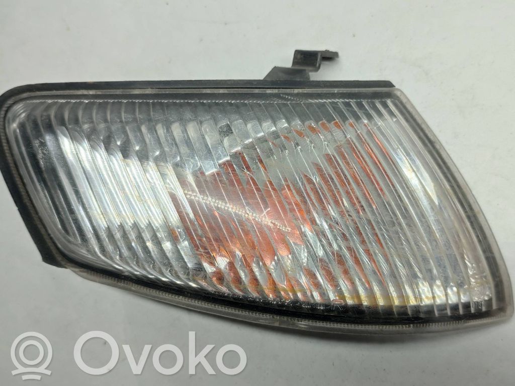 Mazda 626 Front indicator light 