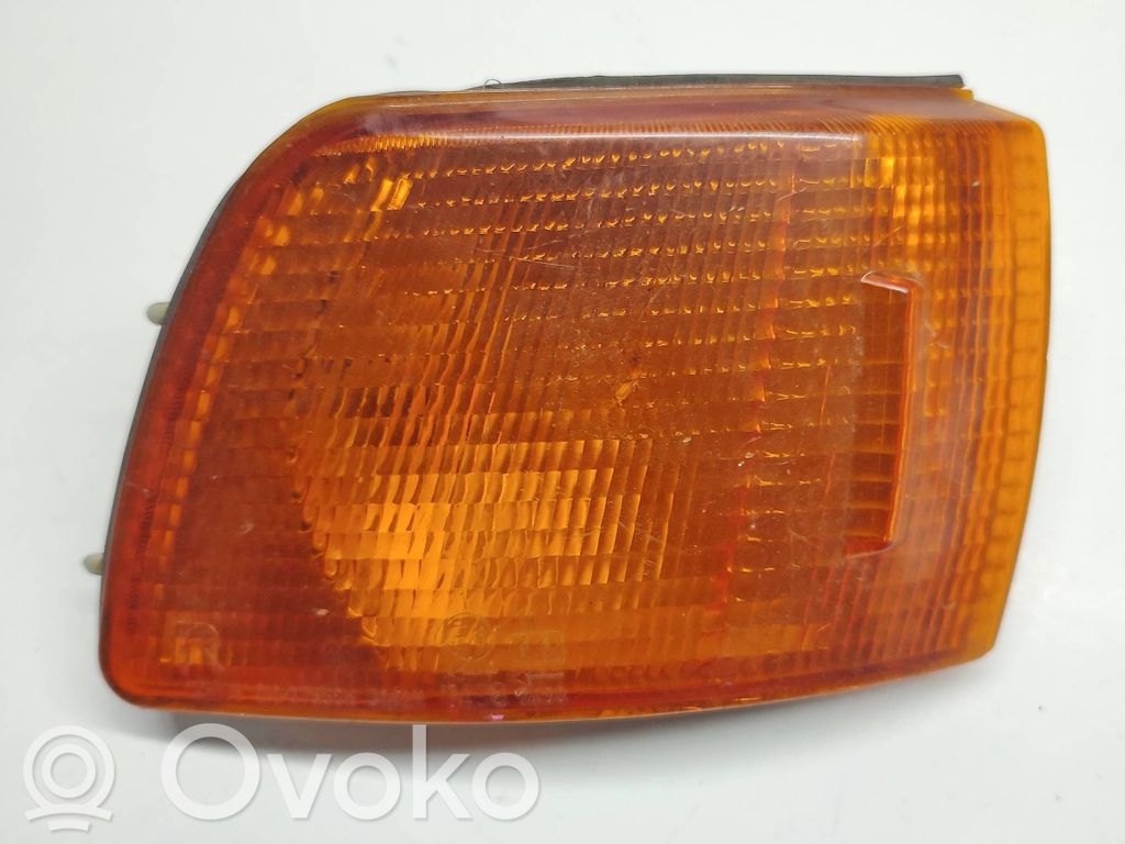 Mitsubishi Galant Semnalizator față 