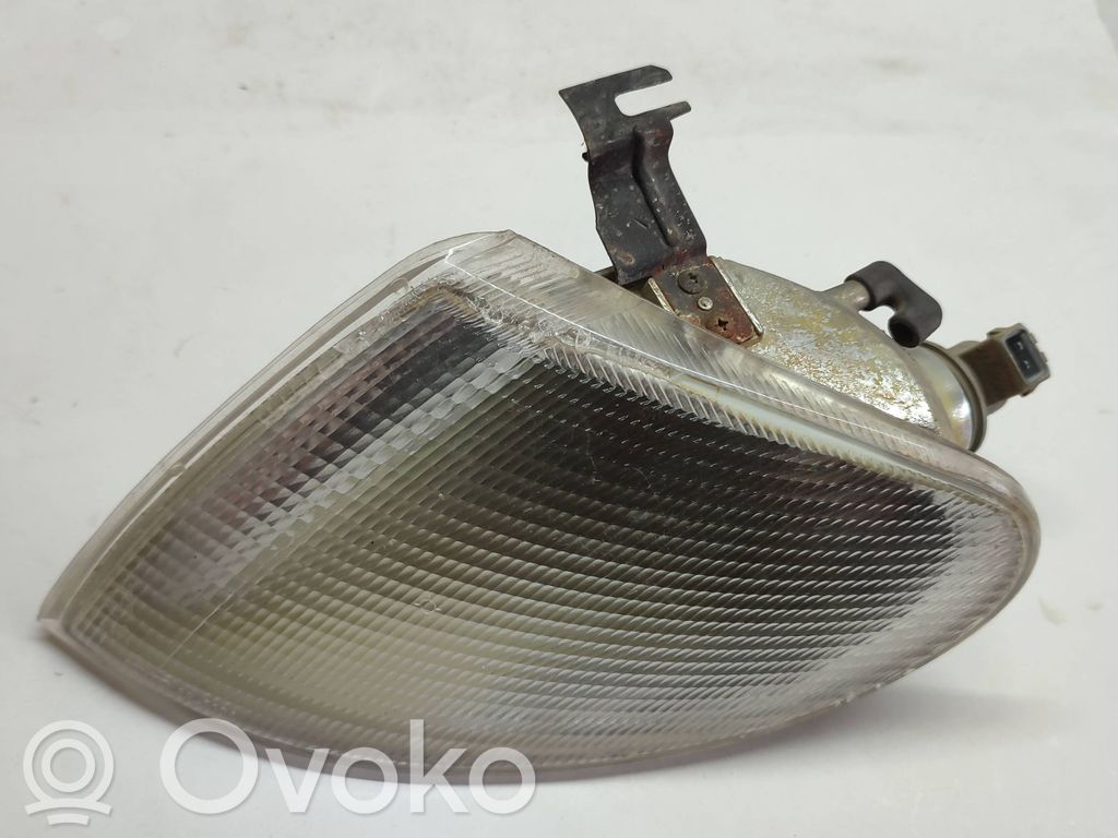 Volkswagen Sharan Front indicator light 