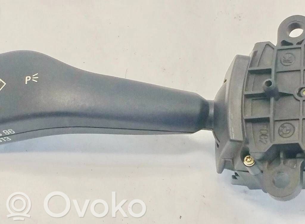 BMW 5 E34 Suuntavilkun vipu 