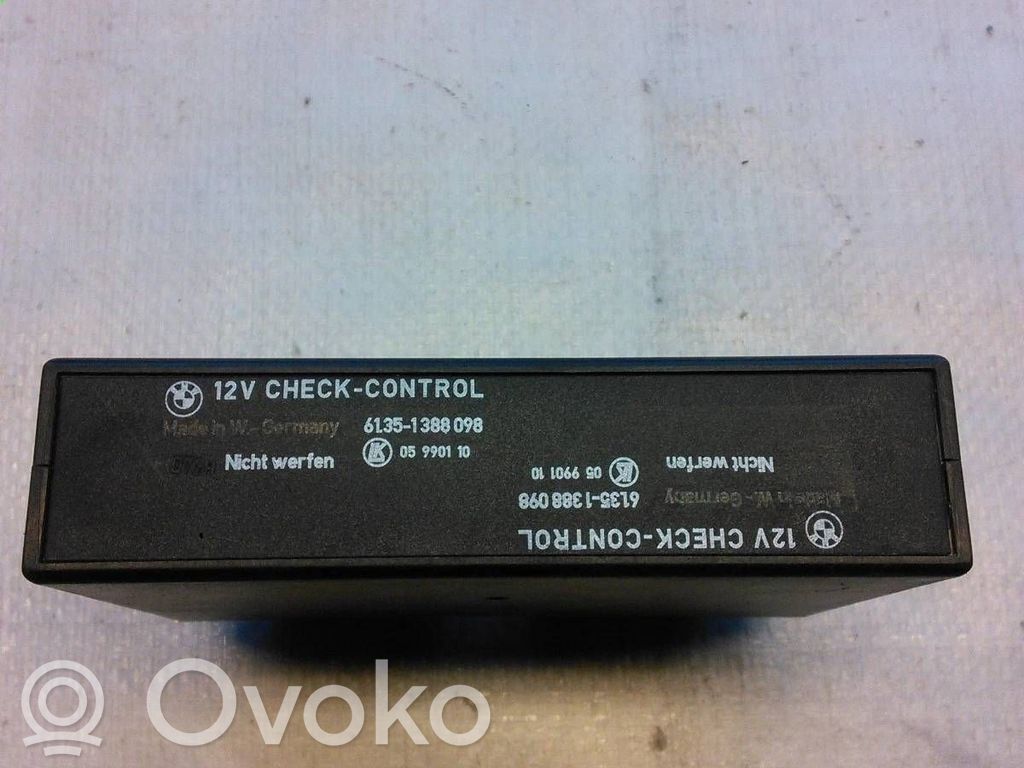 BMW 5 E34 Komforto modulis 
